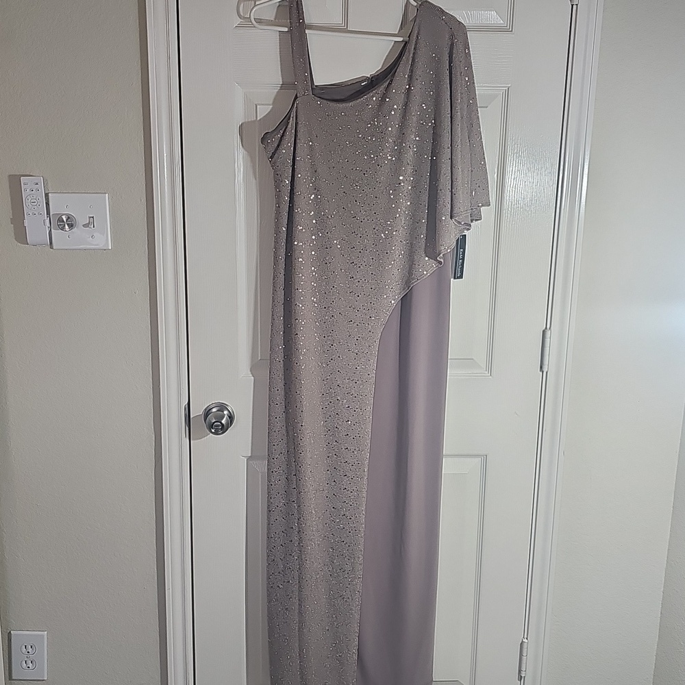 NWT R&M Mocha One-Shoulder Sequins Jumpsuit Size 18 Wedding    Bridal Dressy - Picture 4 of 14